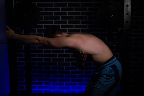 Doorway lat stretch for protruding ribs mihail